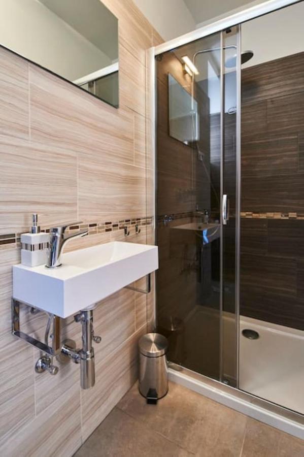 Orangehomes Fantastic 3 Bedrooms Apartment Dohany Street 부다페스트 외부 사진