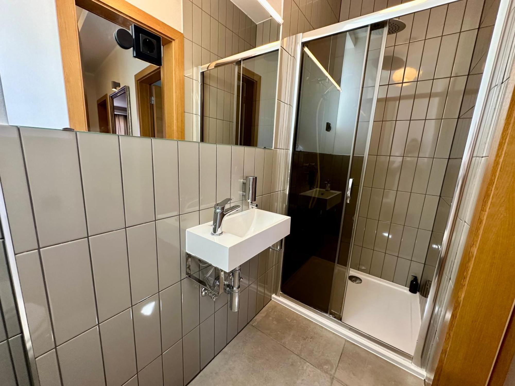 Orangehomes Fantastic 3 Bedrooms Apartment Dohany Street 부다페스트 외부 사진